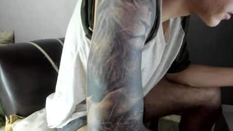 Snapshot of austin1119a chatting on December 4, 5:28 am austin1119a online show from December 4, 5:28 am