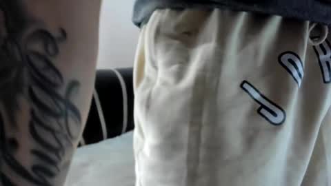 austin1119a online show from January 10, 5:37 pm