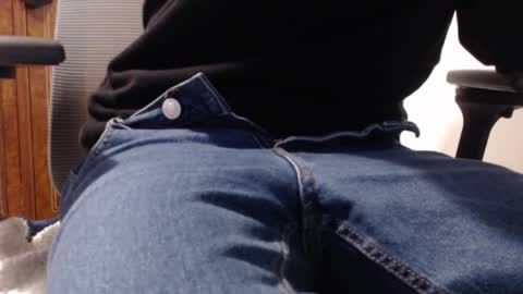 austin_breaker online show from February 8, 5:38 pm