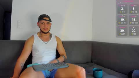 A online show from November 7, 9:26 pm