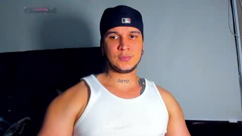 Snapshot of austin_curry chatting on July 18, 12:04 am A online show from July 18, 12:04 am