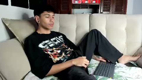 Snapshot of austin_falcon chatting on June 9, 1:01 pm Austin online show from June 9, 1:01 pm