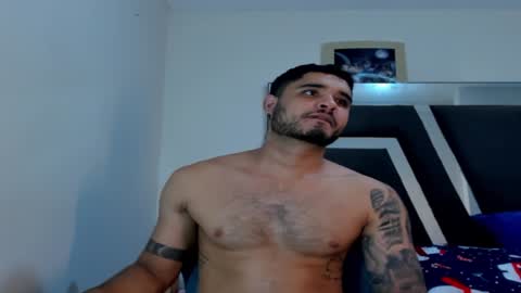 Snapshot of austintorres_ chatting on December 11, 3:13 am AustinTorres online show from December 11, 3:13 am