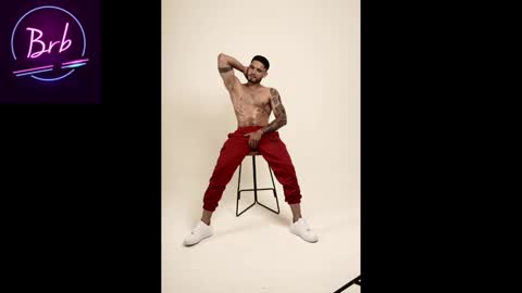 Snapshot of austintorres_ chatting on January 8, 6:20 am AustinTorres online show from January 8, 6:20 am