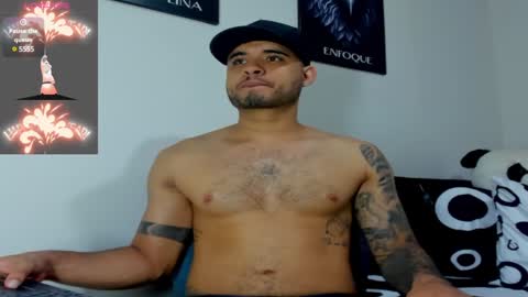 Snapshot of austintorres_ chatting on January 29, 2:30 am AustinTorres online show from January 29, 2:30 am