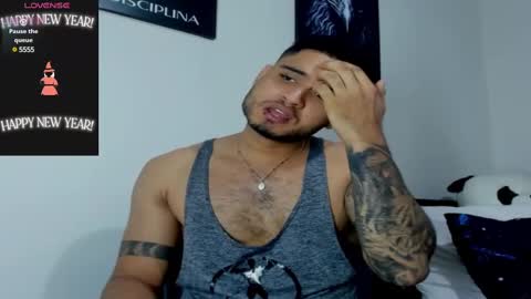 Snapshot of austintorres_ chatting on February 13, 2:56 am AustinTorres online show from February 13, 2:56 am