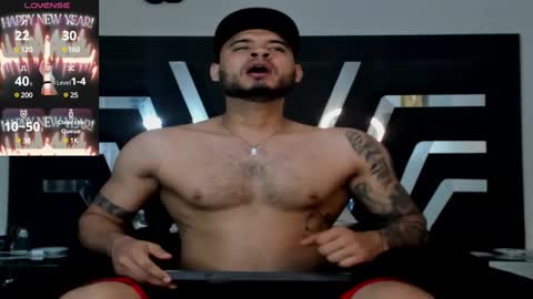 Snapshot of austintorres_ chatting on March 4, 2:17 am AustinTorres online show from March 4, 2:17 am