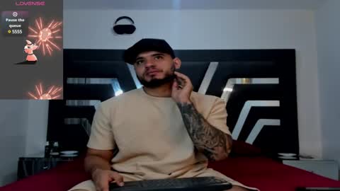 Snapshot of austintorres_ chatting on March 9, 2:50 am AustinTorres online show from March 9, 2:50 am