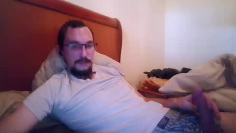 Snapshot of author980 chatting on December 5, 10:02 am author980 online show from December 5, 10:02 am