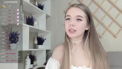 Snapshot of auto_baby chatting on November 24, 11:10 am Dasha online show from November 24, 11:10 am