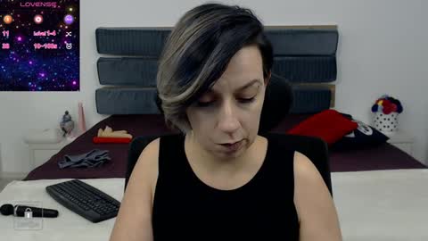 AutumnOpal online show from December 19, 3:18 am