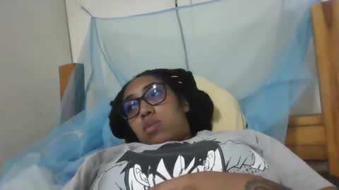 Snapshot of ava_f0xy chatting on February 6, 3:06 am Ava Jordana online show from February 6, 3:06 am