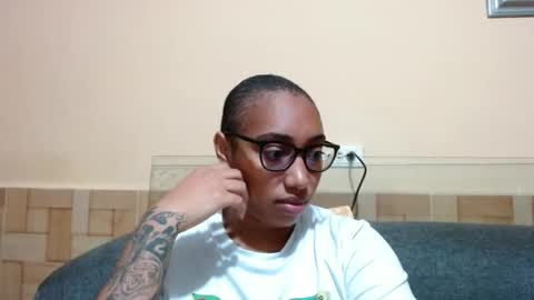 Snapshot of ava_f0xy chatting on January 11, 1:32 am Ava Jordana online show from January 11, 1:32 am