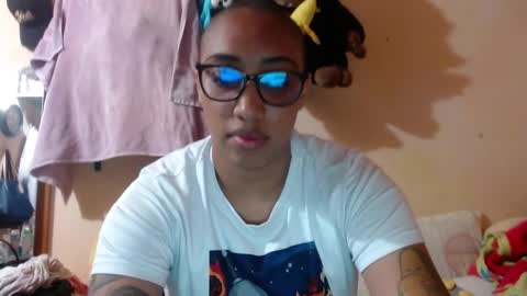 Snapshot of ava_f0xy chatting on March 9, 11:09 pm Ava Jordana online show from March 9, 11:09 pm