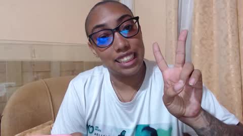 Snapshot of ava_f0xy chatting on March 30, 11:39 pm Ava Jordana online show from March 30, 11:39 pm