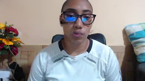 Snapshot of ava_f0xy chatting on April 4, 11:57 pm Ava Jordana online show from April 4, 11:57 pm