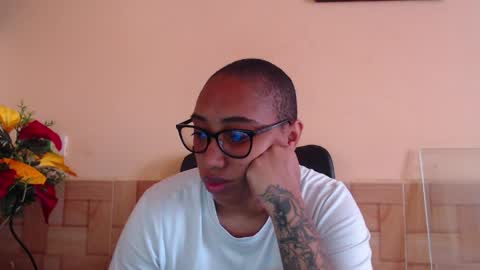 Snapshot of ava_f0xy chatting on April 6, 5:14 pm Ava Jordana online show from April 6, 5:14 pm