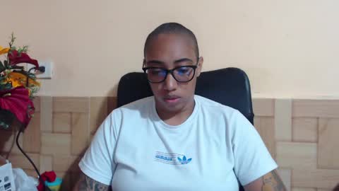 Snapshot of ava_f0xy chatting on April 8, 11:37 pm Ava Jordana online show from April 8, 11:37 pm