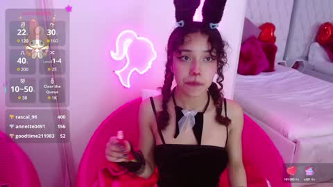 AVA online show from February 8, 4:25 pm