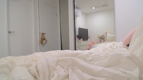 Ava Brooks online show from October 27, 9:41 pm