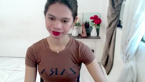 avacadaxcx online show from April 27, 1:25 am