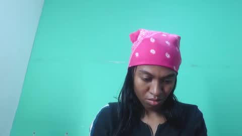 Snapshot of avalericherrycm101 chatting on October 26, 4:29 am avalericherrycm101 online show from October 26, 4:29 am