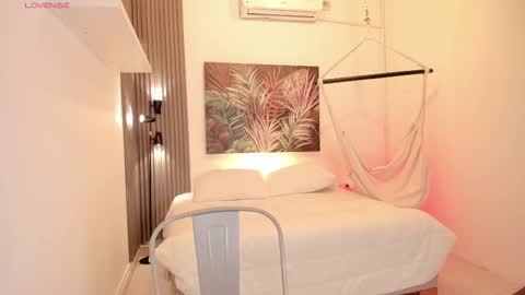 Avalon online show from November 15, 7:43 pm