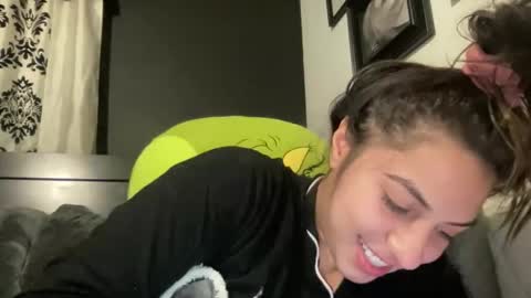 Ava Monroe online show from December 15, 6:50 am