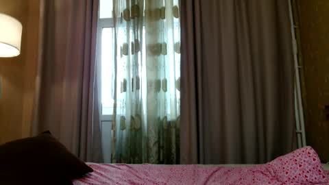 Snapshot of avaobierne chatting on May 16, 10:36 am avaobierne online show from May 16, 10:36 am