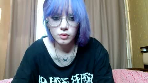 Snapshot of avaobierne chatting on May 17, 6:33 am avaobierne online show from May 17, 6:33 am
