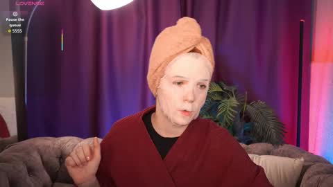  Ava  online show from March 3, 1:50 pm