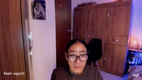 Snapshot of ave_fenix69 chatting on June 30, 1:39 am Valery -- online show from June 30, 1:39 am