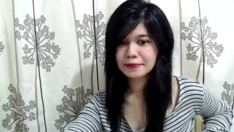 Snapshot of ave_tt chatting on June 23, 4:38 pm ave_tt online show from June 23, 4:38 pm