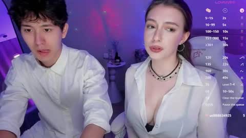 Snapshot of aveangel1 chatting on July 18, 9:07 pm ute horny goddess Evie online show from July 18, 9:07 pm