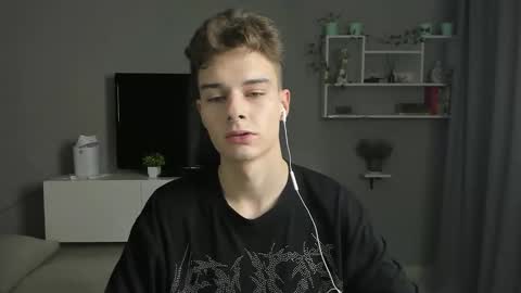 Snapshot of avegothy chatting on January 27, 12:26 pm gothy 3 online show from January 27, 12:26 pm