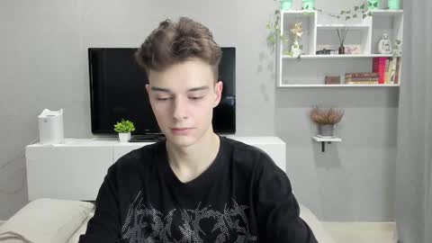 Snapshot of avegothy chatting on January 31, 11:46 am gothy 3 online show from January 31, 11:46 am