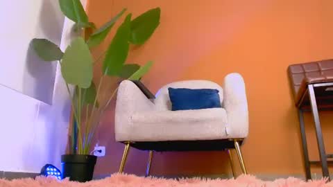Hi im aqua is nice with me online show from July 11, 7:38 pm