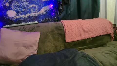 raven blue online show from June 20, 7:22 am