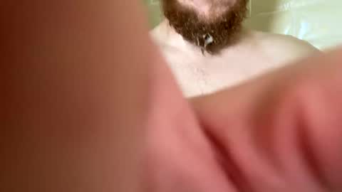 averagebar online show from September 17, 3:46 pm