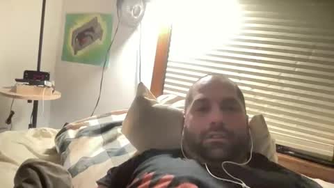 averagejoe345977 online show from February 2, 5:50 am