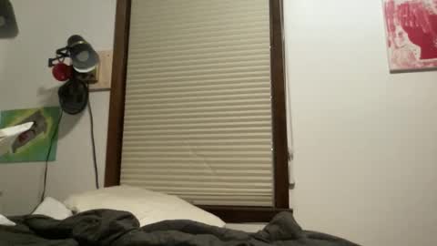 averagejoe345977 online show from February 15, 11:01 pm