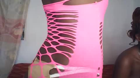 averrine online show from March 22, 9:13 am