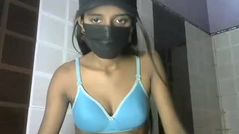 Snapshot of avery_lust01 chatting on May 7, 6:08 am avery_lust01 online show from May 7, 6:08 am