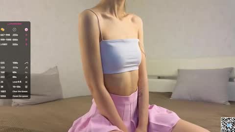 Lucy online show from November 20, 6:13 am