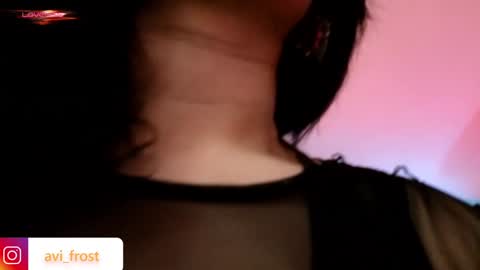 Snapshot of avi_frost chatting on December 12, 7:19 am Saraaaa independent model 3 online show from December 12, 7:19 am