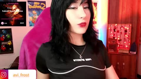 Snapshot of avi_frost chatting on January 14, 6:13 am Saraaaa independent model 3 online show from January 14, 6:13 am