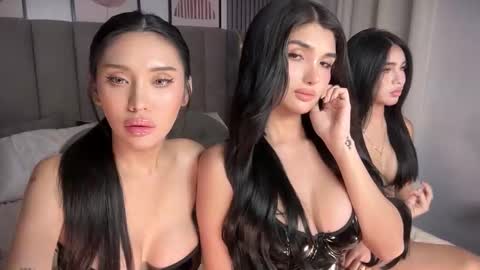 avimiller online show from September 20, 5:47 pm