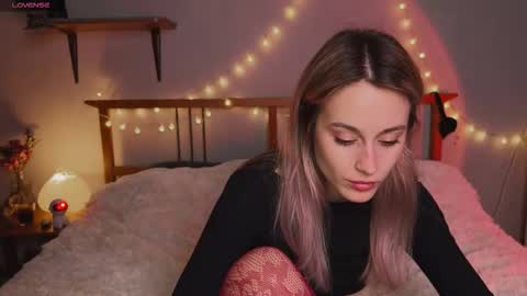 Aviva online show from October 27, 5:50 pm