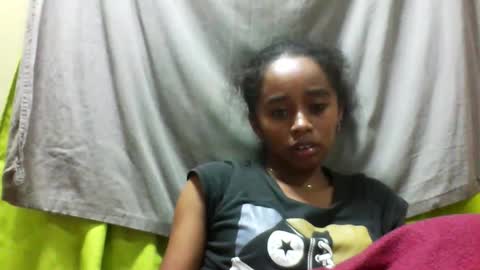 Snapshot of avontsoaldy chatting on May 5, 5:37 am avontsoaldy online show from May 5, 5:37 am