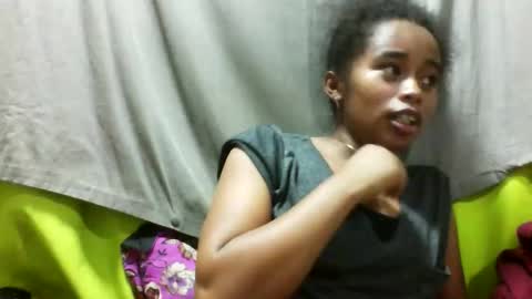 Snapshot of avontsoaldy chatting on May 23, 7:40 pm avontsoaldy online show from May 23, 7:40 pm